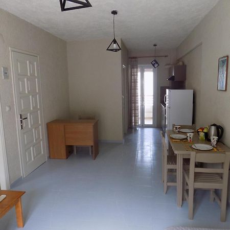 Afrodite Spacious Apartments! Agia Efimia Екстер'єр фото