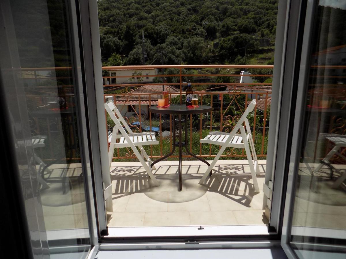 Afrodite Spacious Apartments! Agia Efimia Екстер'єр фото