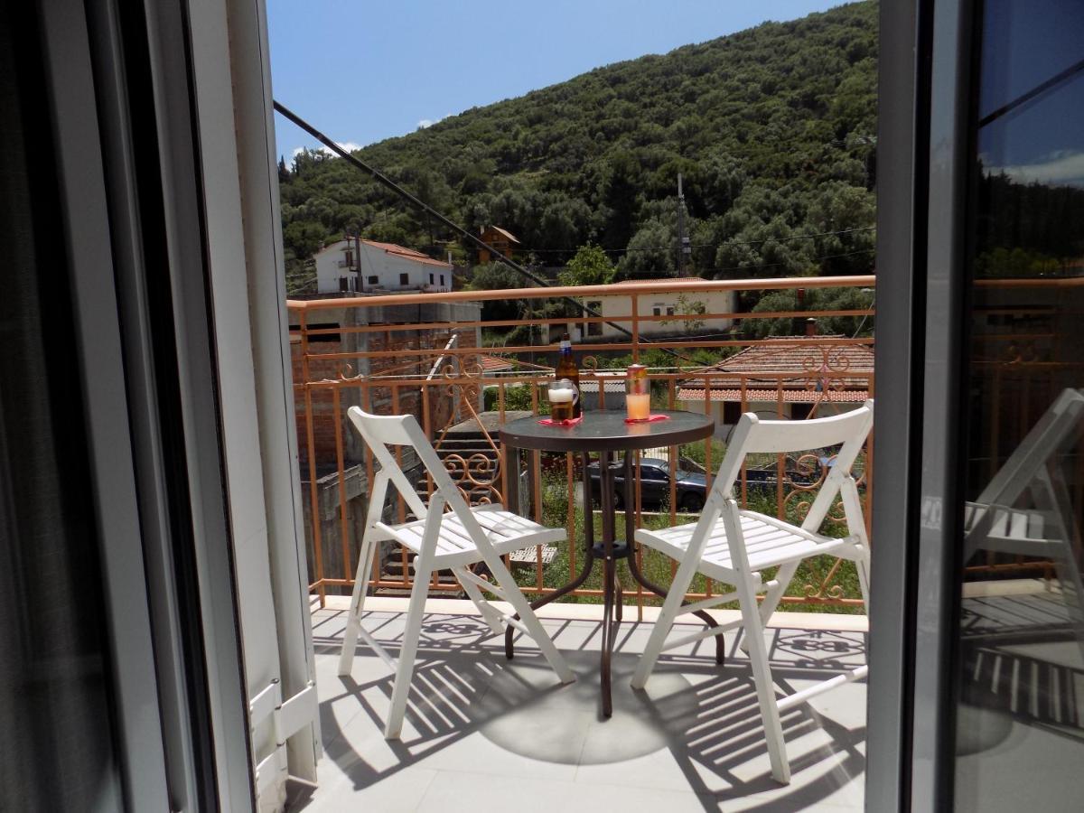 Afrodite Spacious Apartments! Agia Efimia Екстер'єр фото