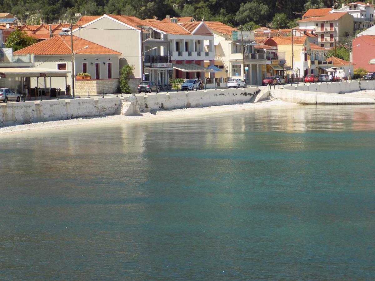 Afrodite Spacious Apartments! Agia Efimia Екстер'єр фото